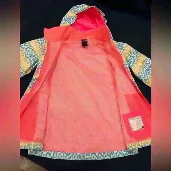 The North Face Uncia Resolve Jacket - Girls' size XL. - Picture 2 of 6